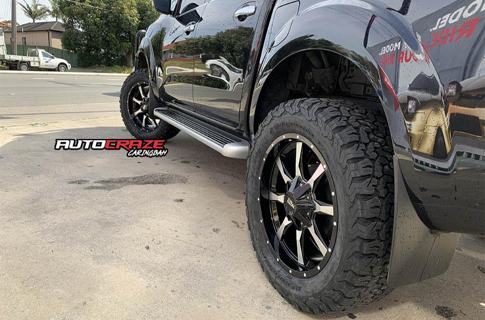 NISSAN NAVARA MO970 GLOSS BLACK MACHINED FACE